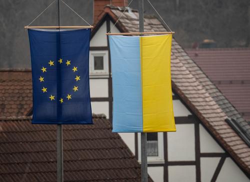 МИД Франции: все страны ЕС достигли согласия о предоставлении Украине статуса кандидата в члены Евросоюза