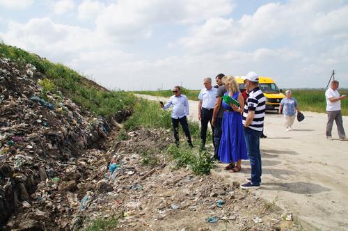 Решение судьбы мусорного полигона в Полтавской — в поле зрения общественников