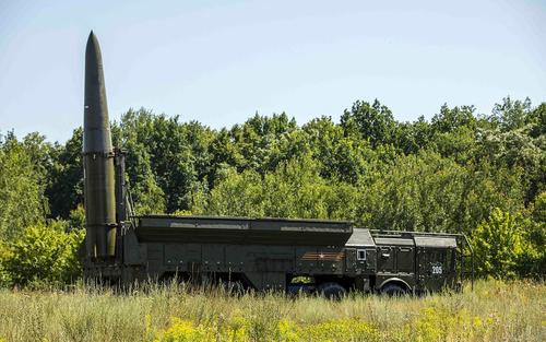 Путин: Россия в течение ближайших месяцев передаст Белоруссии ракетные комплексы «Искандер-М» 