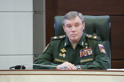 Глава Генштаба Герасимов проверил группировки войск России, задействованные в спецоперации на Украине