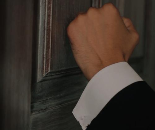«Ротонда»: Обвиненные Пригожиным в коррупции спецпредставители губернатора Захватовы и Рудакова не выходят из «кабинета»