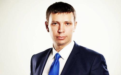 В ФСБ заявили, что проректор Российской таможенной академии Залим Керефов лично продавал запрещенные вещества в сети