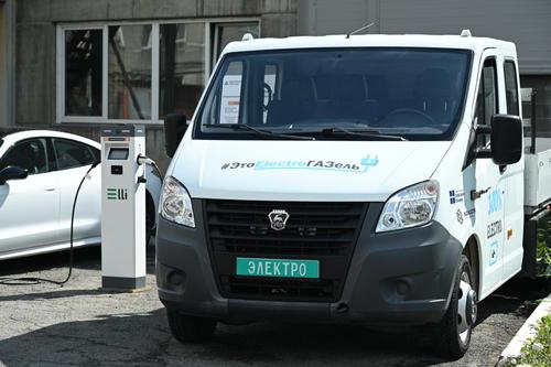 На Южном Урале планируют отменить транспортный налог для электромобилей