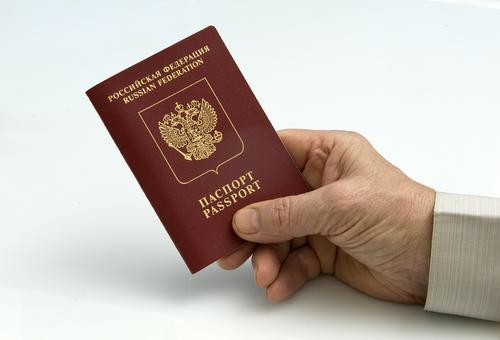 Глава администрации Харьковской области Ганчев назвал знаковым указ об упрощенном получении гражданства РФ для украинцев