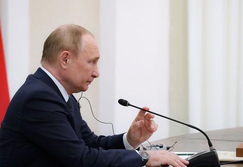 Путин после вопроса о возможности встречи с Зеленским заявил об отказе киевских властей выполнять договоренности