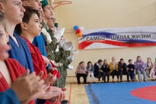 Программа «Самбо в школу» стартовала в ДНР, в Мангуше