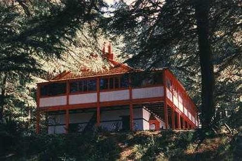 24 июля 1928 года основан институт Гималайских исследований «Урусвати»