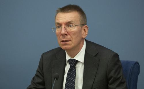 Глава МИД Латвии Ринкевич призвал ЕС запретить выдачу российским гражданам туристических виз