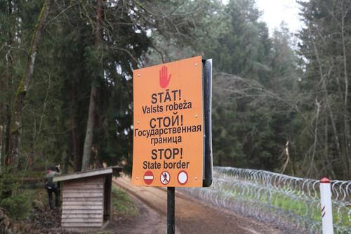 Латвия с 1 августа отменяет упрощенный порядок въезда для россиян, живущих в приграничных районах