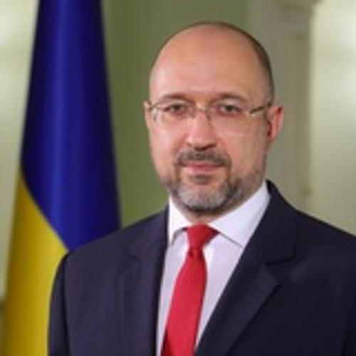 Украинский премьер Шмыгаль сообщил, что правительство Украины утвердило указ о конфискации российской собственности
