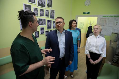 Губернатор Челябинской области Алексей Текслер посетил новую клинику проекта «Другая медицина»