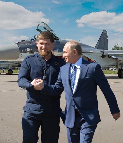 Путин в Сочи провел рабочую встречу с Кадыровым