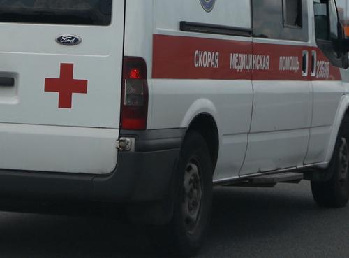 На мысе Тарханкут в Крыму автомобиль с двумя туристами упал с обрыва в море