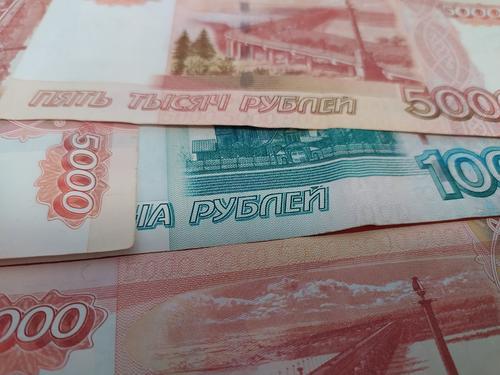 В Госдуму планируется внести законопроект об увеличении МРОТ в России до 30 тысяч рублей