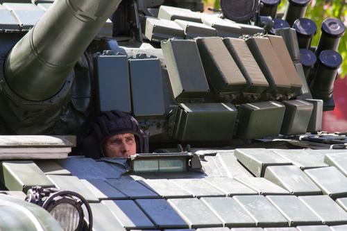 Офицер народной милиции Марочко заявил, что западного оружия «катастрофически мало» для Украины 
