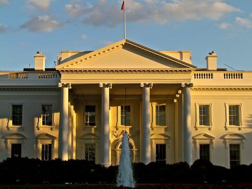 Представитель Белого дома заявил, что США не признают присоединения Донбасса к РФ в случае проведения референдума