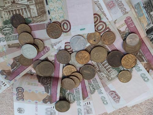 Экономист Михайлов: повышать МРОТ нужно постепенно, согласовывая с уровнем инфляции