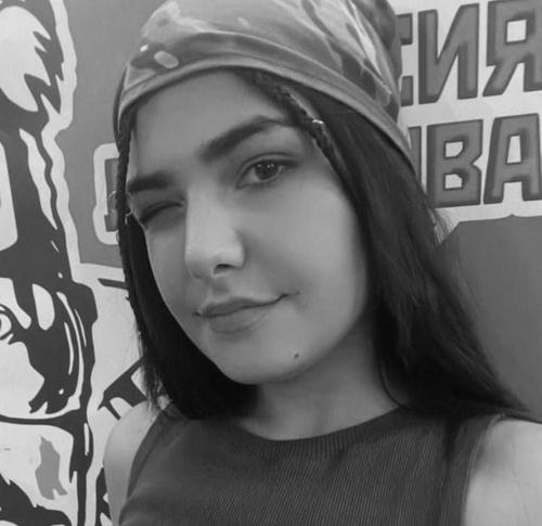 RT опроверг информацию о гибели девушки-корреспондента в Донецке, погибла мечтавшая стать военкором волонтер