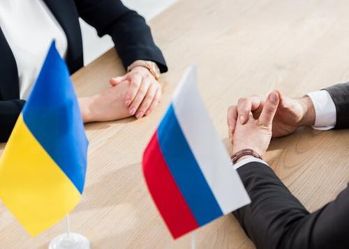 Политолог Геворгян: «Переговоры между РФ и Украиной вызовут негодование у россиян»