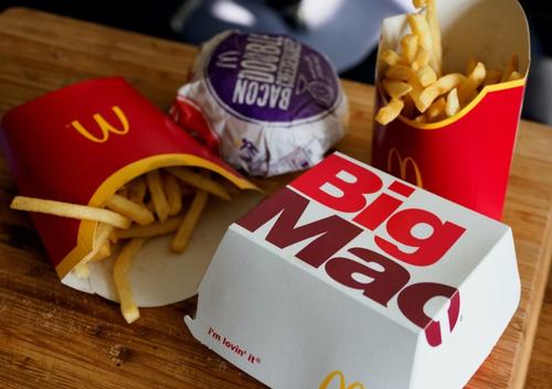 McDonalds выпустил гель для душа с запахом Биг-Мака