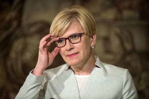 Премьер-министр Литвы Шимоните заявила, что прием платежей за калининградский транзит не входит в компетенции правительства