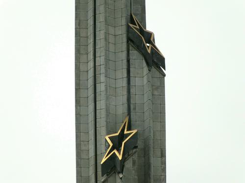 Неизвестные осквернили памятник советским воинам в Литве 