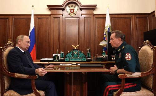 Золотов во время встречи с Путиным заявил, что Росгвардия чувствует «поддержку населения на освобожденных территориях»