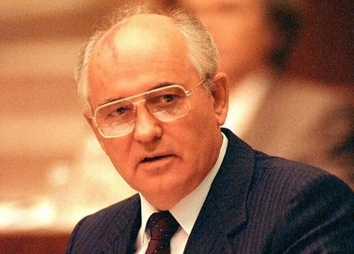 Как в Латвии комментировали сообщение о кончине Михаила Горбачева ​