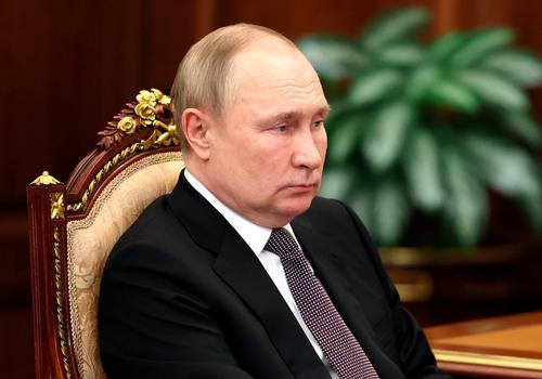 Песков заявил, что решения о формате участия Путина в саммите G20 пока нет