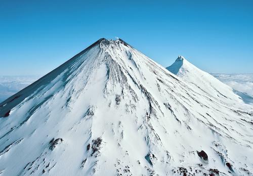 При восхождении на вулкан Ключевской на Камчатке погибли четыре туриста