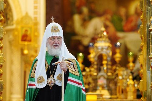 Патриарх Кирилл: Елизавета II была образцом культуры и интеллектуальности 