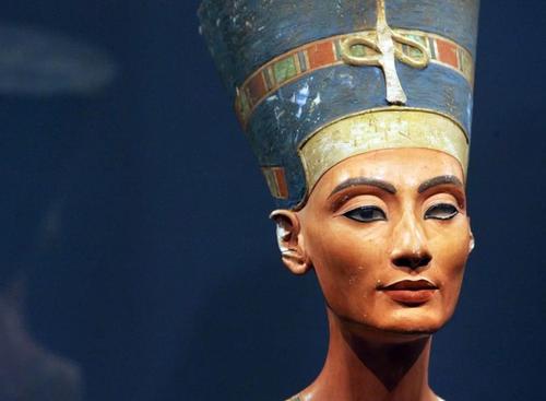 Археологи говорят, что объявят об открытии мумии царицы Нефертити, одной из главных загадок египтологии, в следующем месяце