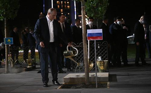 Президенты РФ и Турции Путин и Эрдоган кратко пообщались на полях саммита ШОС в Самарканде