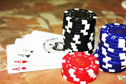 Попытка сломать правила лотерейного бизнеса и снова объединить его с игорным может обернуться недовольством участников рынка