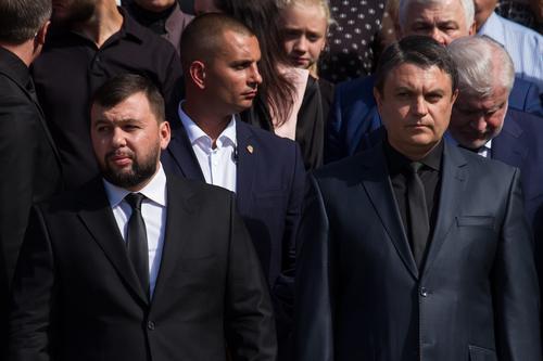Пушилин и Пасечник обсудили обращения общественных палат ДНР и ЛНР о проведении референдума