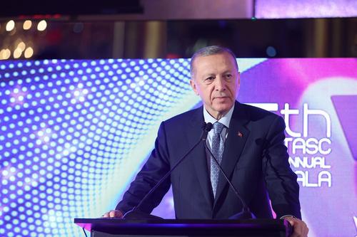 Президент Турции Эрдоган: Путин стремится скорее закончить кризис на Украине 
