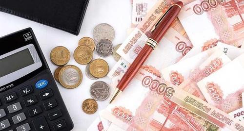 Минтруд РФ разъяснил порядок выплат страховых взносов работодателями