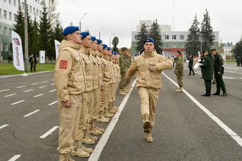 Глава комитета ГД по обороне Картаполов: выпускников военных кафедр могут призвать, если их специальности будут востребованы