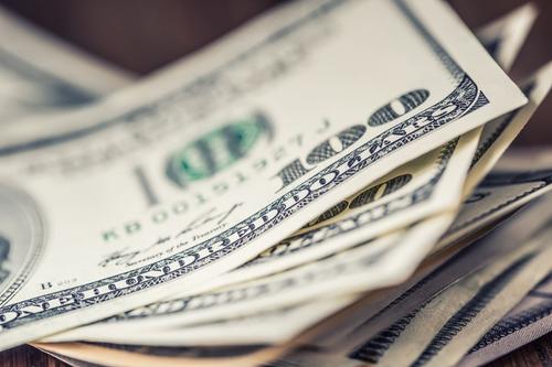 Экономист Ракша: «Я с трудом представляю себе полный отказ от доллара»