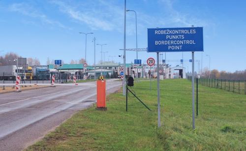 Латвия ввела ограничения на границе с Россией