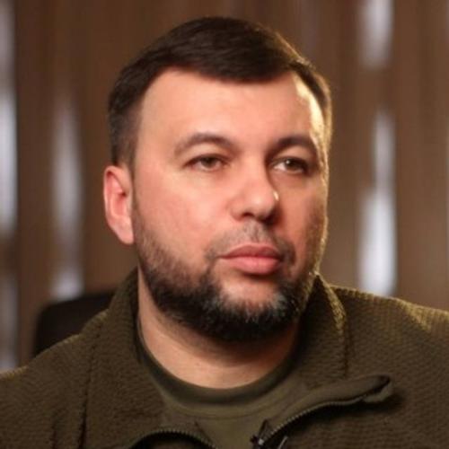 Пушилин сообщил, что наградил Кадырова звездой Героя ДНР
