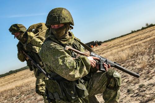 Стремоусов: армия РФ и Росгвардия стоят насмерть в Херсонской области, продвижение войск Украины в регионе остановлено
