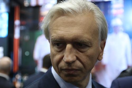 Глава «Газпром нефти» Дюков заявил, что компания не будет поставлять нефть в те страны, которые введут потолок цен  