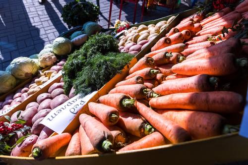 Лук, морковь и картофель подешевели на Южном Урале