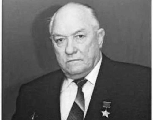 В Саратовской области на 100-м году жизни скончался Герой Советского Союза Георгий Платонов