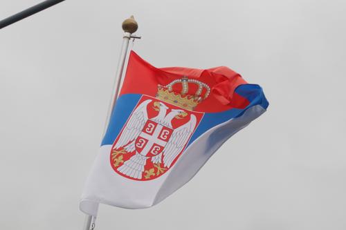 «Коммерсантъ»: Сербия частично пересмотрела позицию по санкциям против России из-за давления Евросоюза