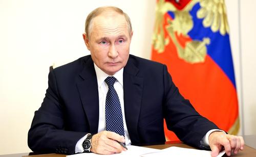 Кремль: Путин проведет 19 октября в режиме видеоконференции заседание Совета безопасности, с докладом выступит Медведев