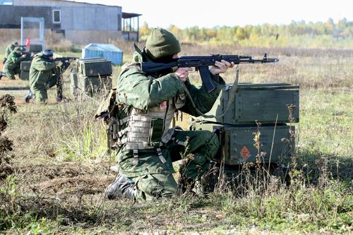 ЦВО: мобилизованные из Новосибирской области проходят военную подготовку в составе разведгрупп