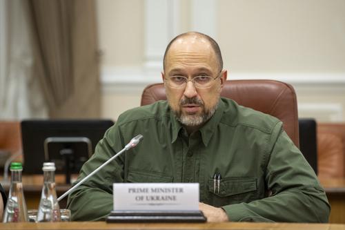 Премьер Украины Шмыгаль требует поставок средств противодействия беспилотникам от Запада 