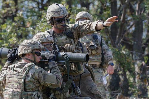СBS: размещенная в Европе воздушно-десантная дивизия США готова зайти на Украину в случае дальнейшей эскалации между РФ и Киевом